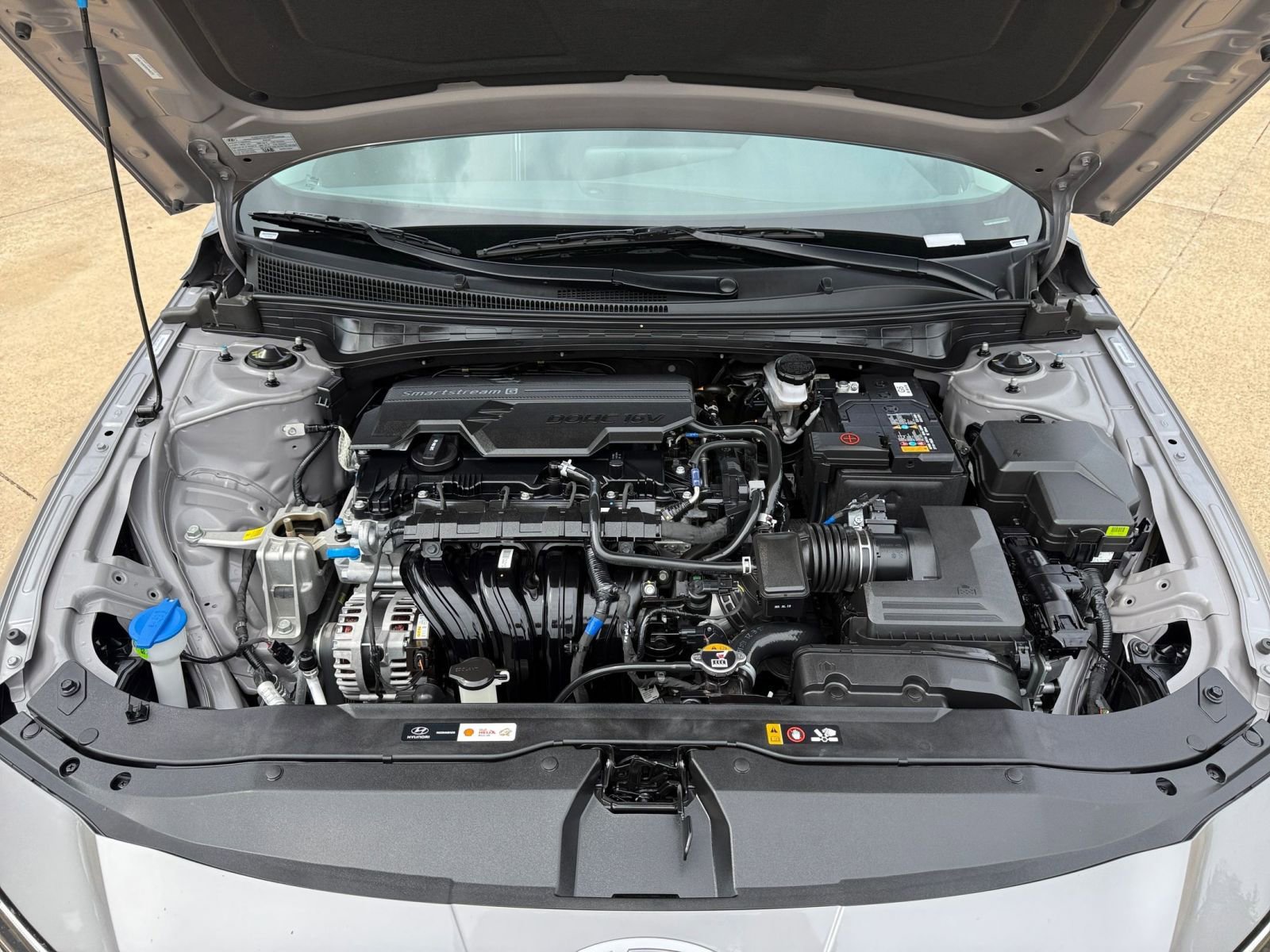 Used 2025 Hyundai Elantra SEL image 34