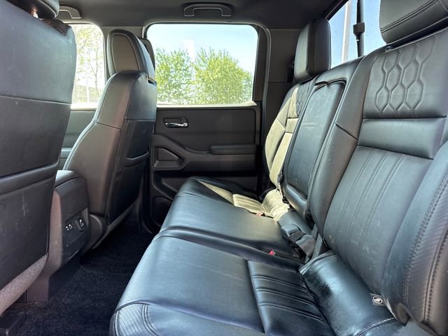 Used 2022 Nissan Frontier Pro-X w/ Pro-X Premium Package image 11