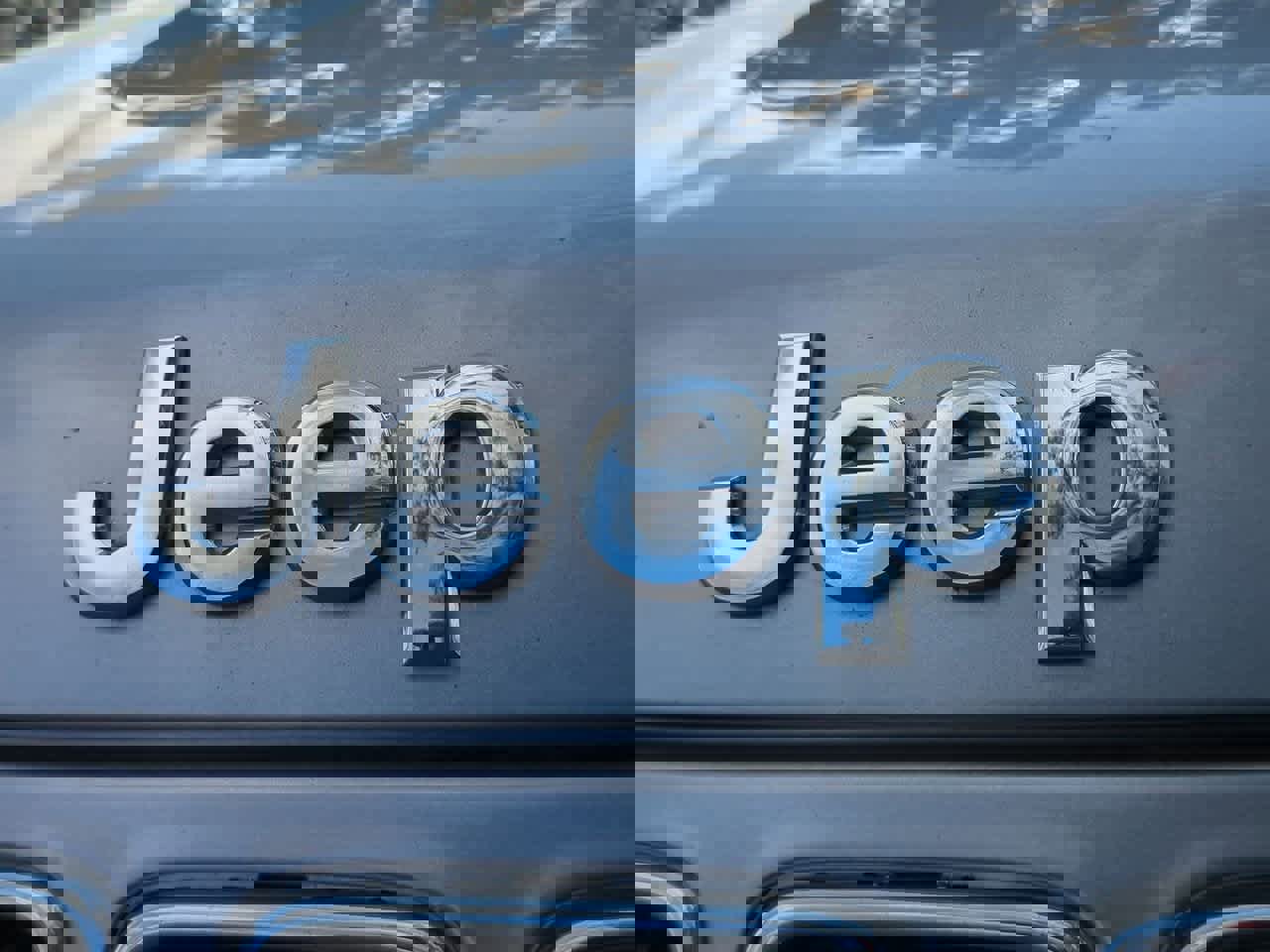 Used 2015 Jeep Grand Cherokee Laredo w/ Quick Order Package 23E image 12