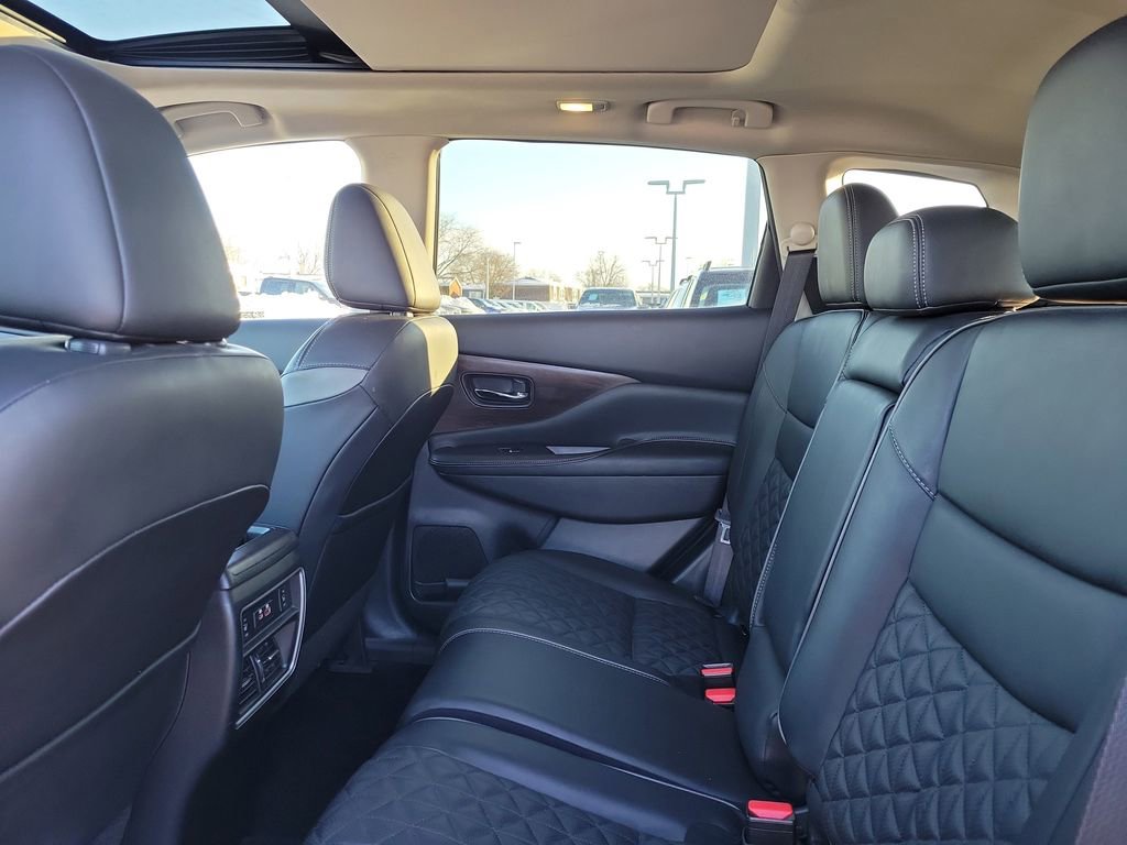 Used 2020 Nissan Murano Platinum w/ Cargo Package image 13