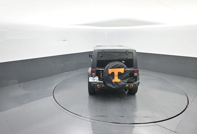 Used 2015 Jeep Wrangler Rubicon w/ Power Convenience Group AWD/4WD image 26