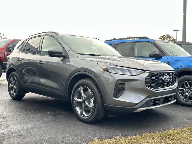 New 2026 Ford Escape ST-Line image 7