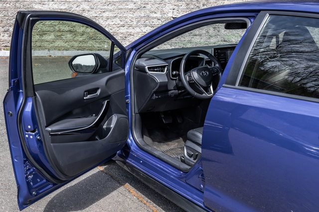 Used 2020 Toyota Corolla XSE FWD image 23