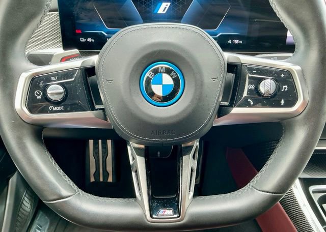 Used 2023 BMW i7 xDrive60 AWD/4WD image 28