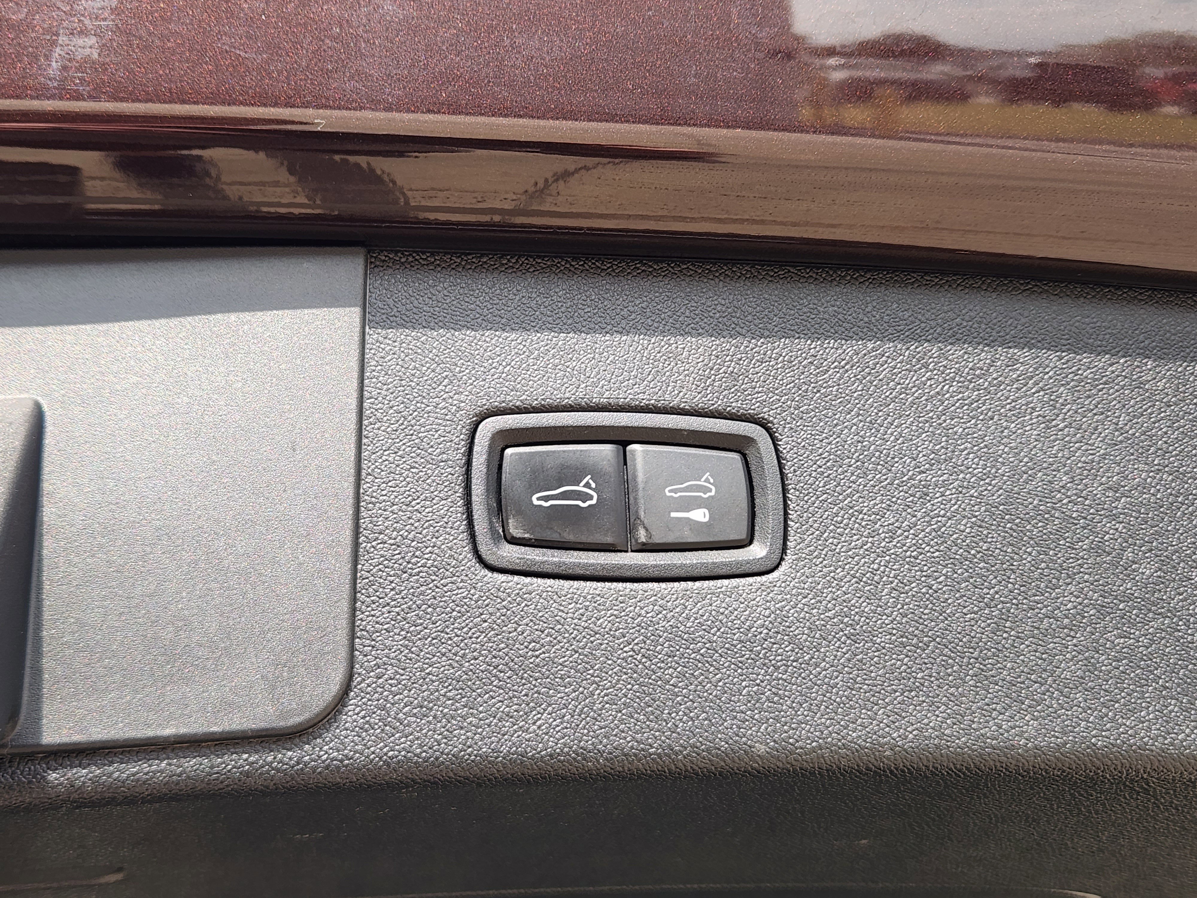 Used 2019 Porsche Cayenne E-Hybrid image 35