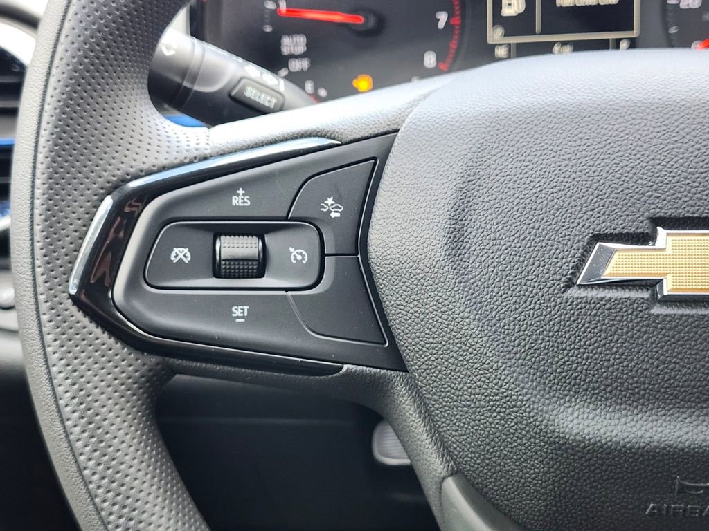 New 2026 Chevrolet Trax LS w/ LS Convenience Package image 25