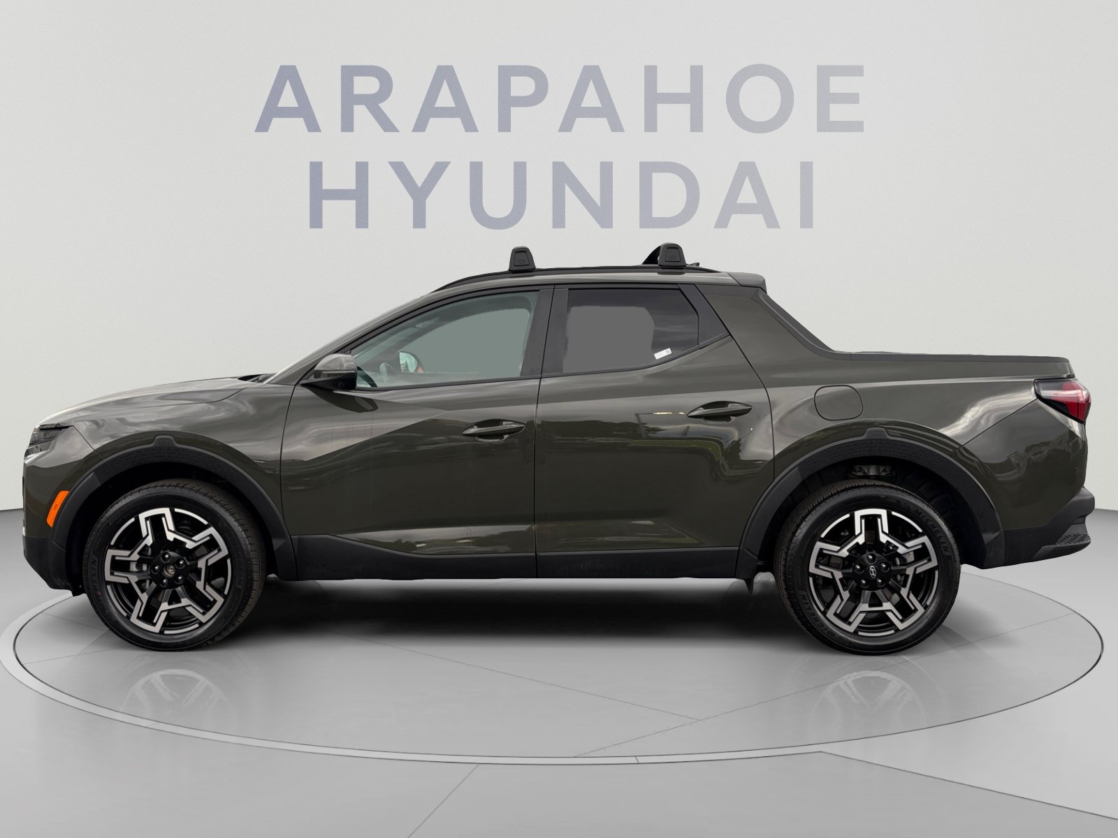 Used 2026 Hyundai Santa Cruz Limited AWD/4WD image 2