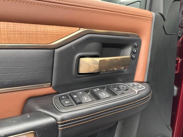 Used 2023 RAM 2500 Limited AWD/4WD image 28