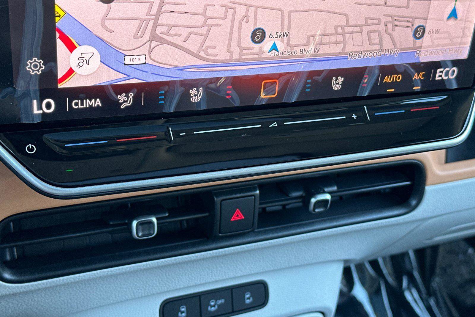 New 2025 Volkswagen ID. Buzz 1st Edition image 21