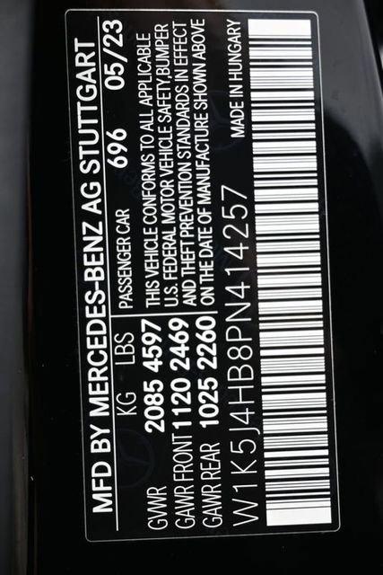 Used 2023 Mercedes-Benz CLA 250 4MATIC w/ Premium Package image 9