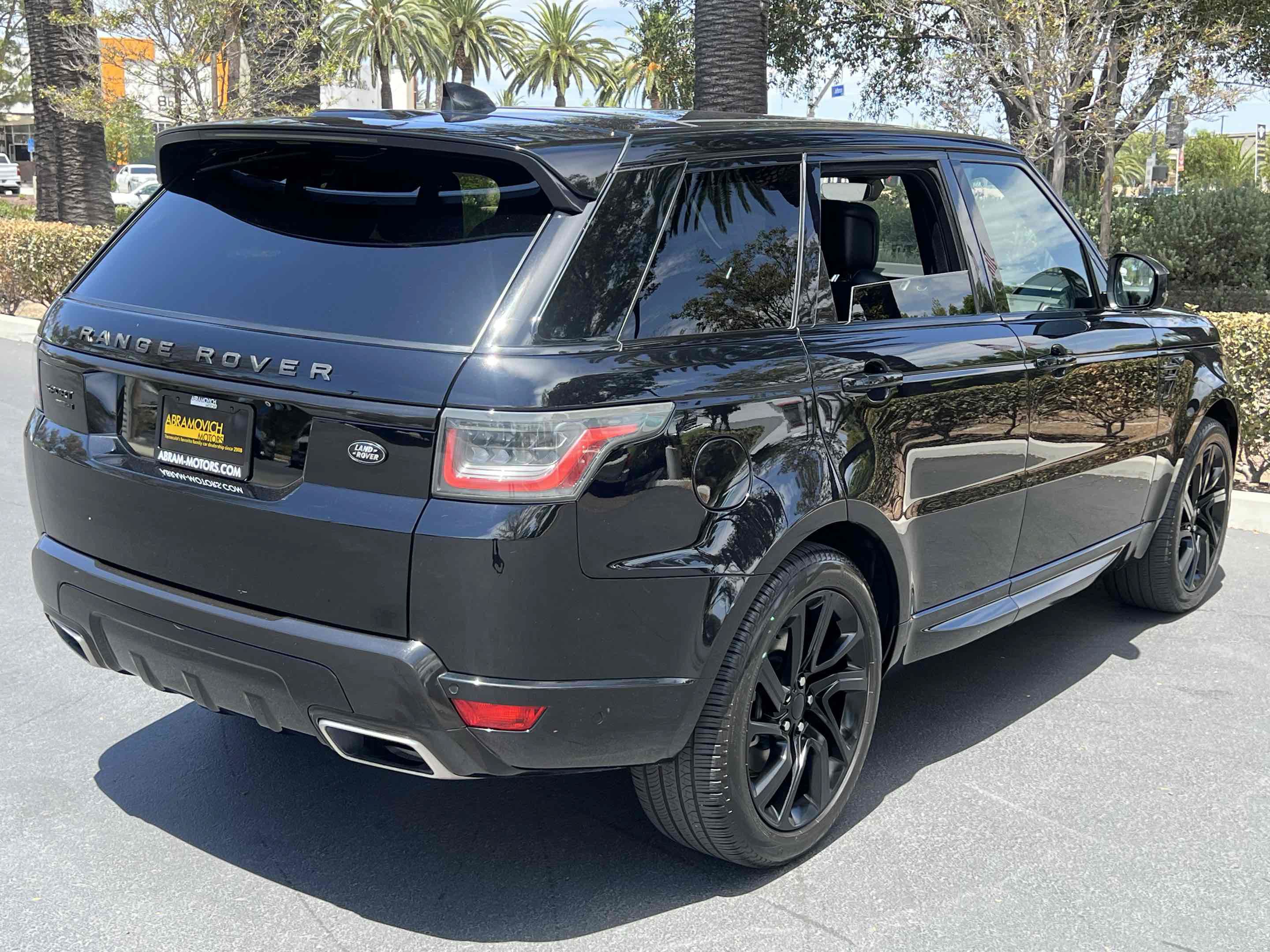 Used 2019 Land Rover Range Rover Sport HSE AWD/4WD image 12