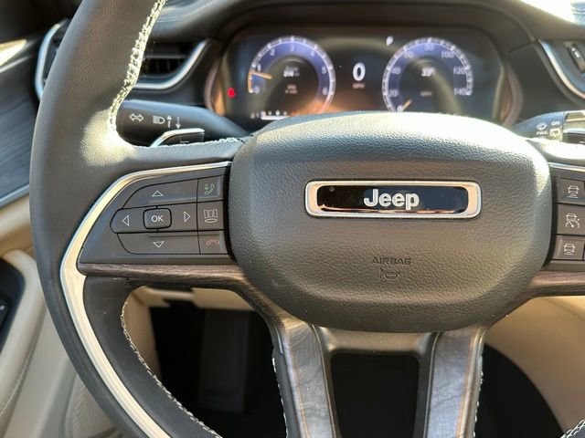 Used 2024 Jeep Grand Cherokee Limited image 20