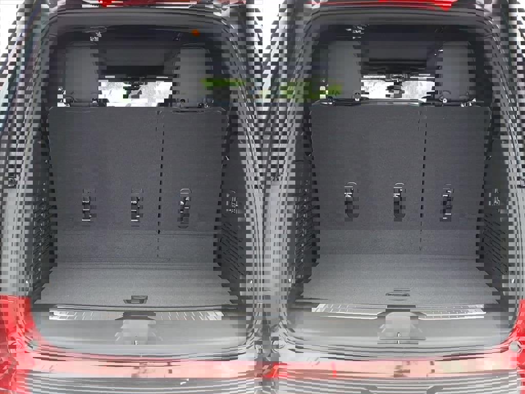 New 2026 Chevrolet Tahoe Premier w/ Sun And Tow Package image 8