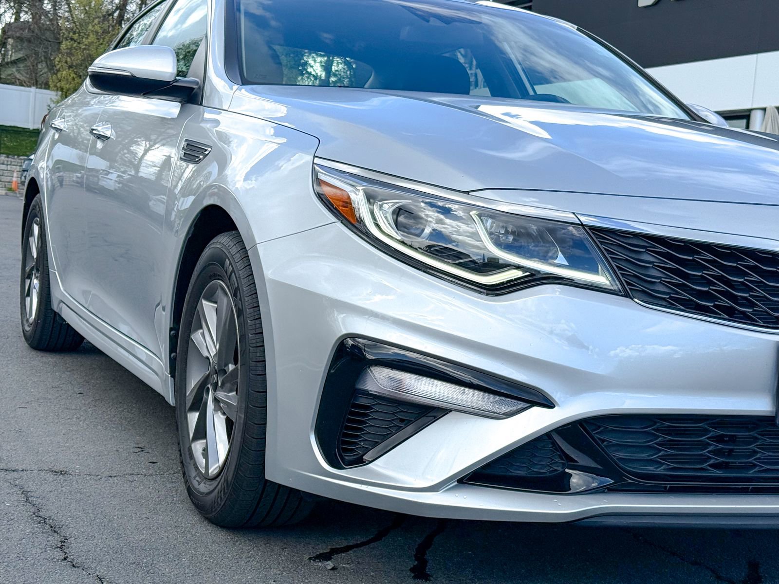 Certified 2020 Kia Optima LX FWD image 4