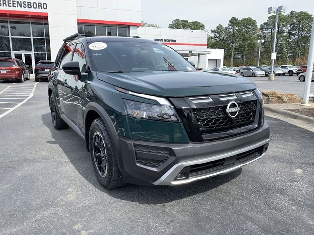 Used 2024 Nissan Pathfinder Rock Creek AWD/4WD image 2