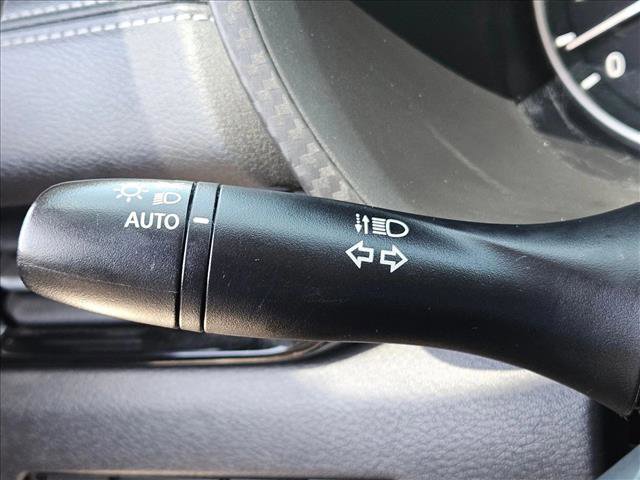 Used 2020 Nissan Sentra SV FWD image 10