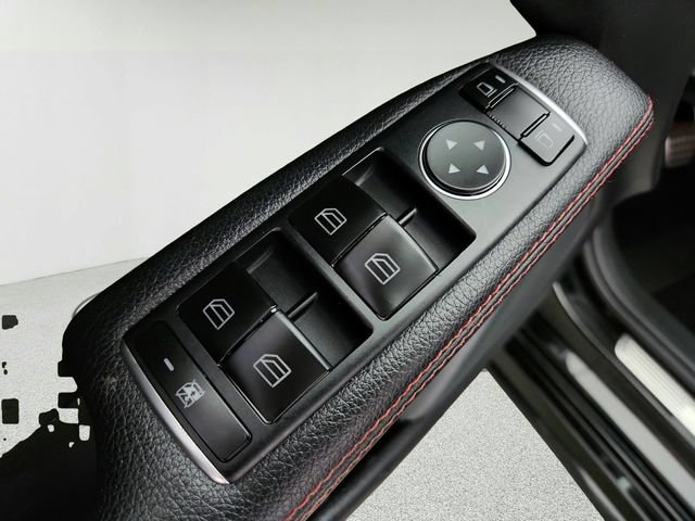 Used 2016 Mercedes-Benz CLA 250 image 18