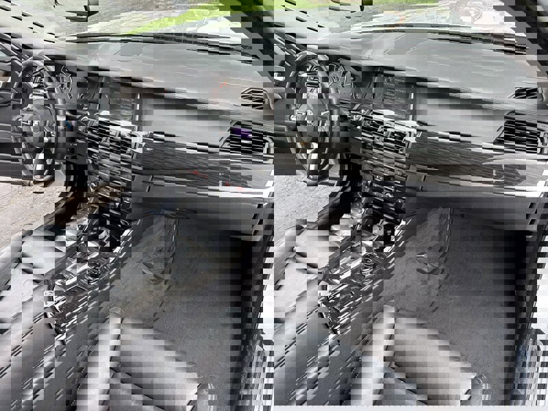 Used 2015 BMW 550i Sedan RWD image 33