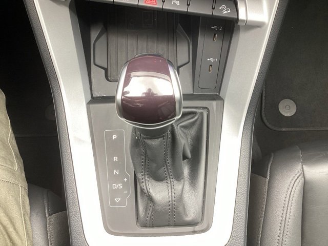 Used 2024 Audi Q3 2.0T Premium image 37
