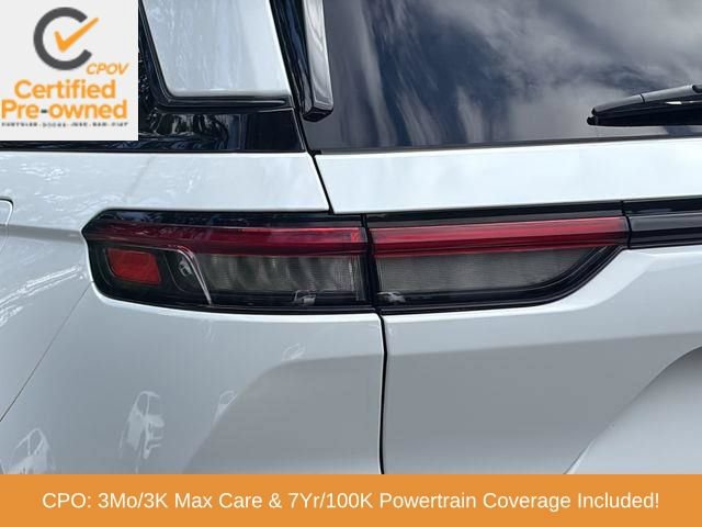 Certified 2023 Jeep Grand Cherokee Altitude AWD/4WD image 30