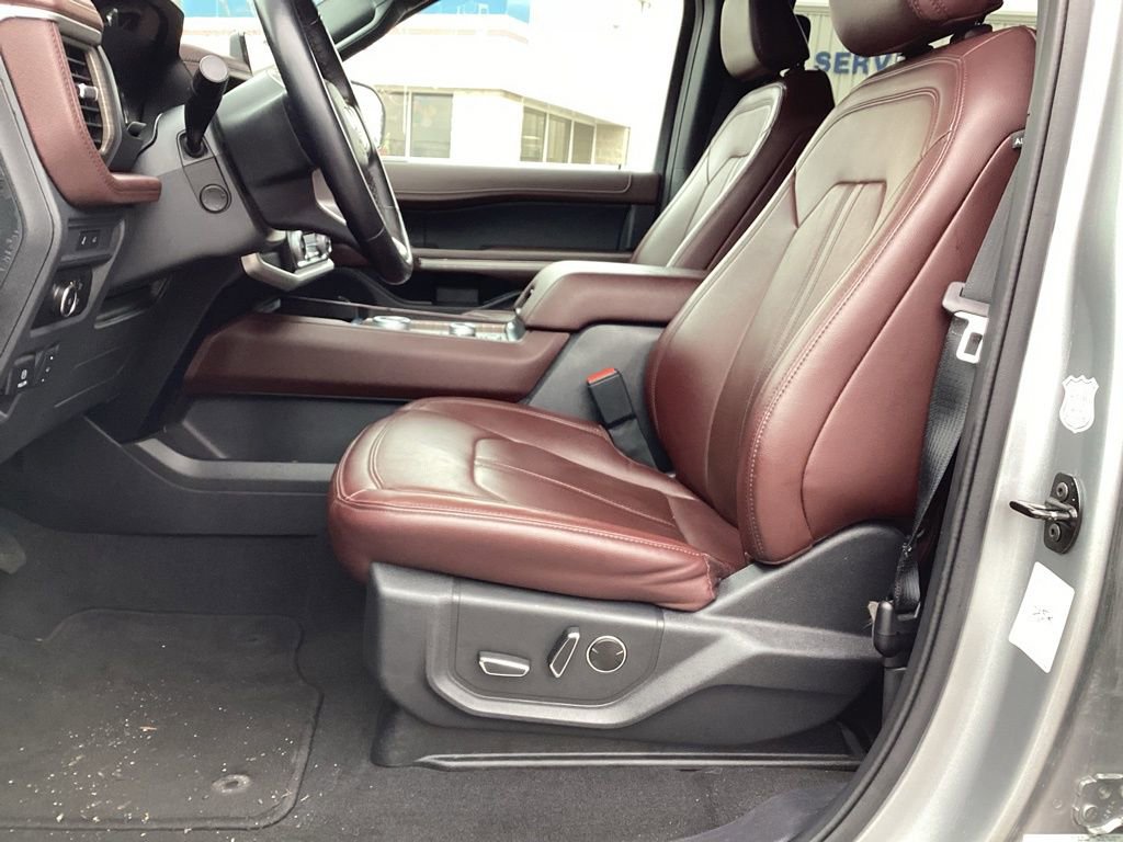 Used 2024 Ford Expedition Max Limited image 21