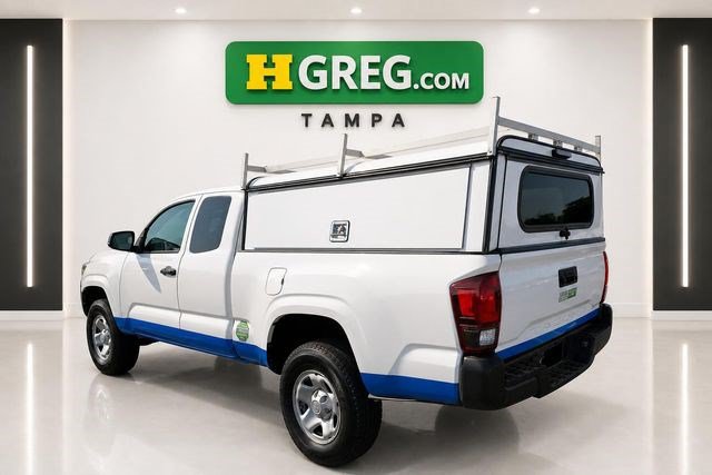 Used 2021 Toyota Tacoma SR RWD image 2