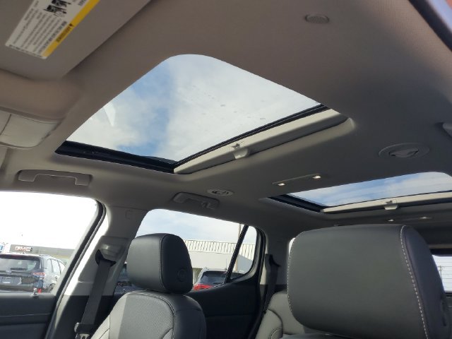 Certified 2023 GMC Acadia SLT w/ Preferred Package AWD/4WD image 13