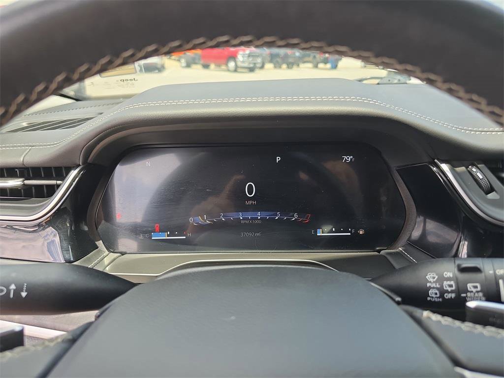 Used 2022 Jeep Grand Cherokee L Limited image 34