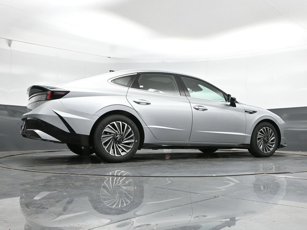 New 2026 Hyundai Sonata SEL FWD image 38