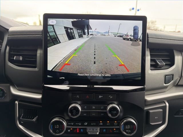 Used 2024 Ford Expedition Max XLT image 28