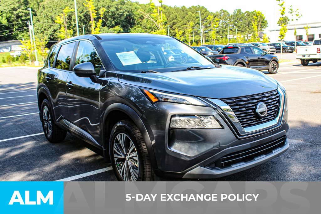 Used 2022 Nissan Rogue SV FWD image 4