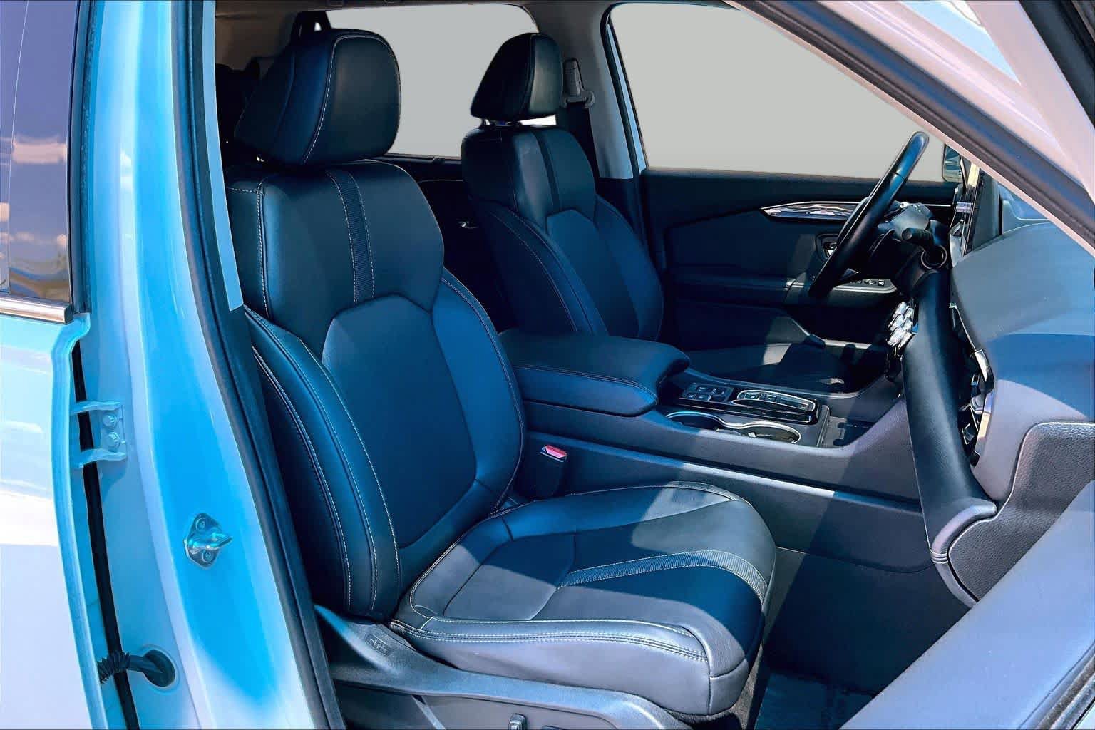 Used 2024 Honda Pilot Touring image 9