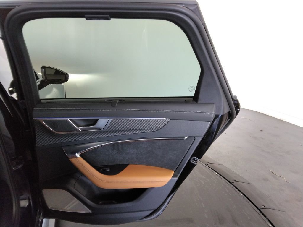 Used 2024 Audi RS 6 performance image 44