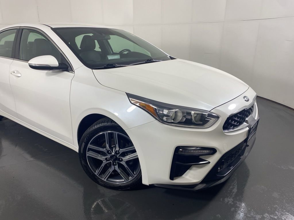 Used 2019 Kia Forte EX image 2