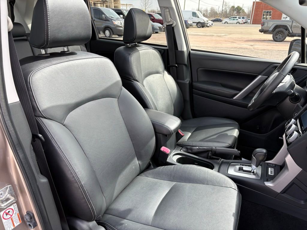 Used 2016 Subaru Forester 2.5i Limited image 17
