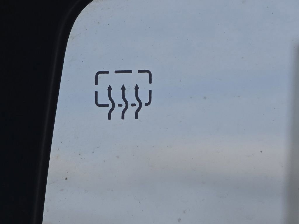 Used 2015 Jeep Patriot Latitude w/ Sun/Sound Group image 6