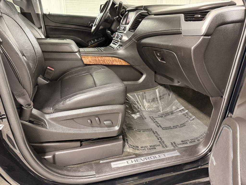 Used 2017 Chevrolet Suburban Premier image 45