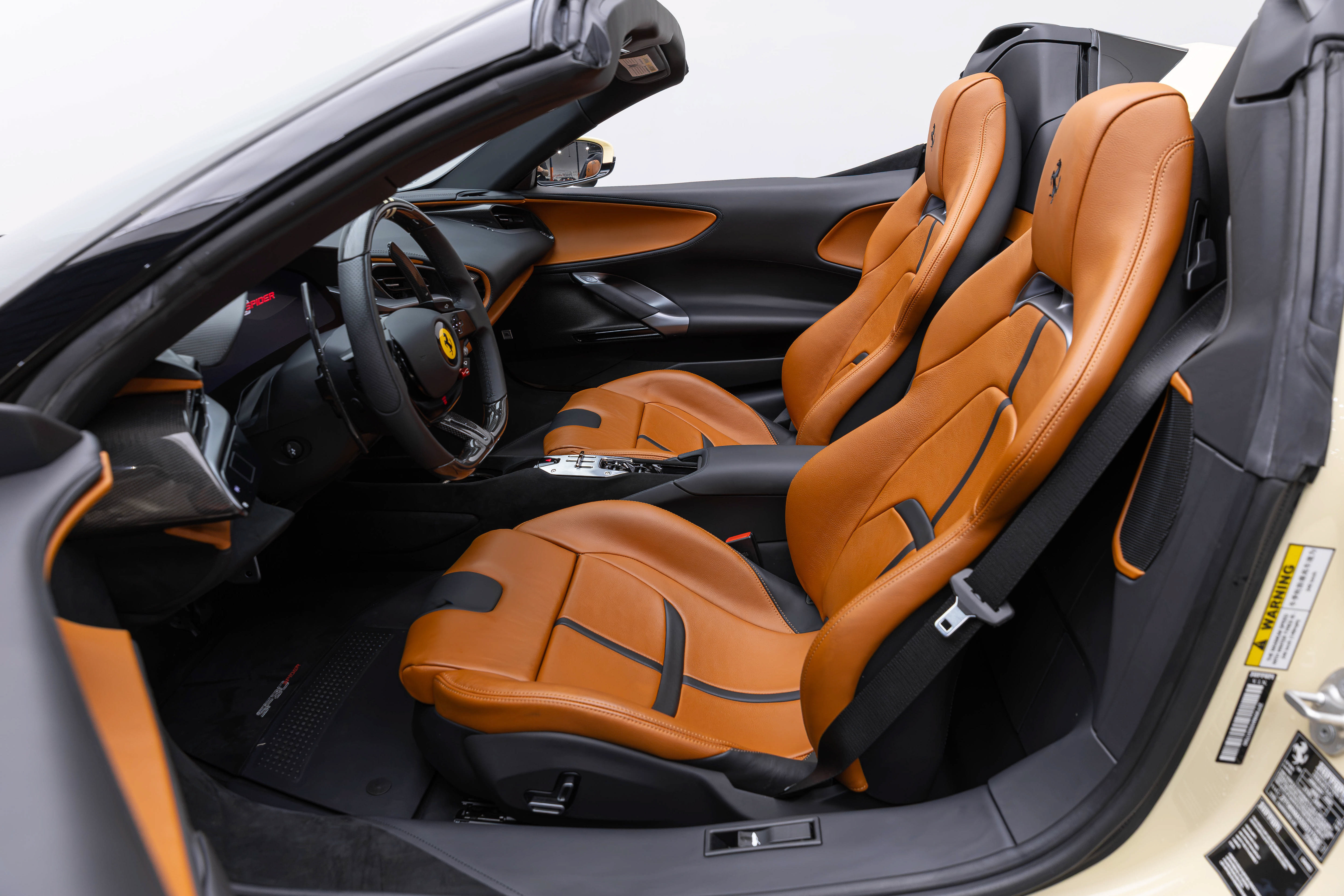 Used 2025 Ferrari SF90 Spider AWD/4WD image 5