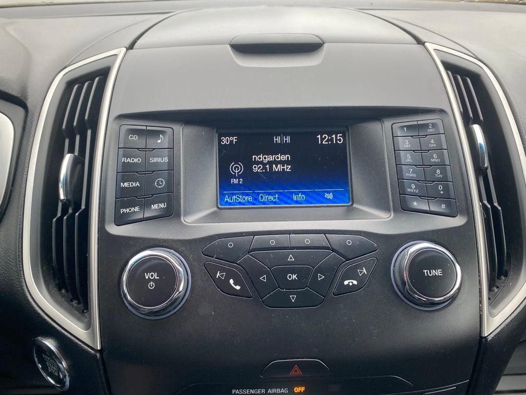 Used 2015 Ford Edge SEL image 36