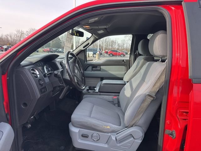 Used 2011 Ford F150 XLT w/ XLT Convenience Pkg image 13