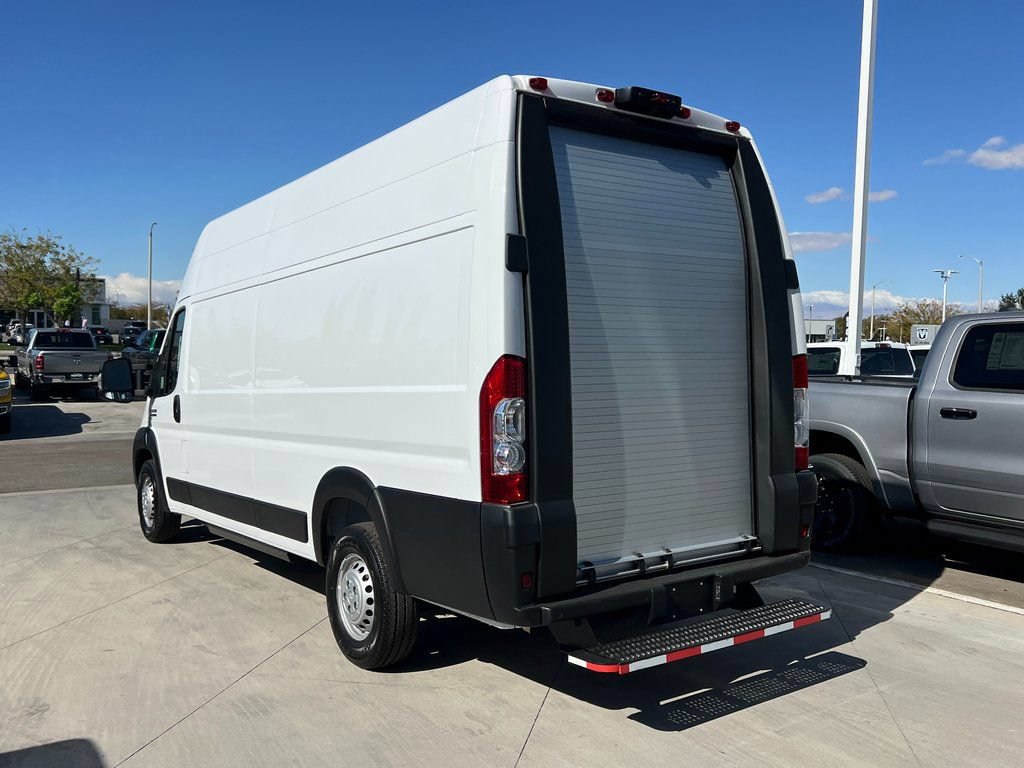 New 2024 RAM ProMaster 3500 w/ Delivery Van Package FWD image 4
