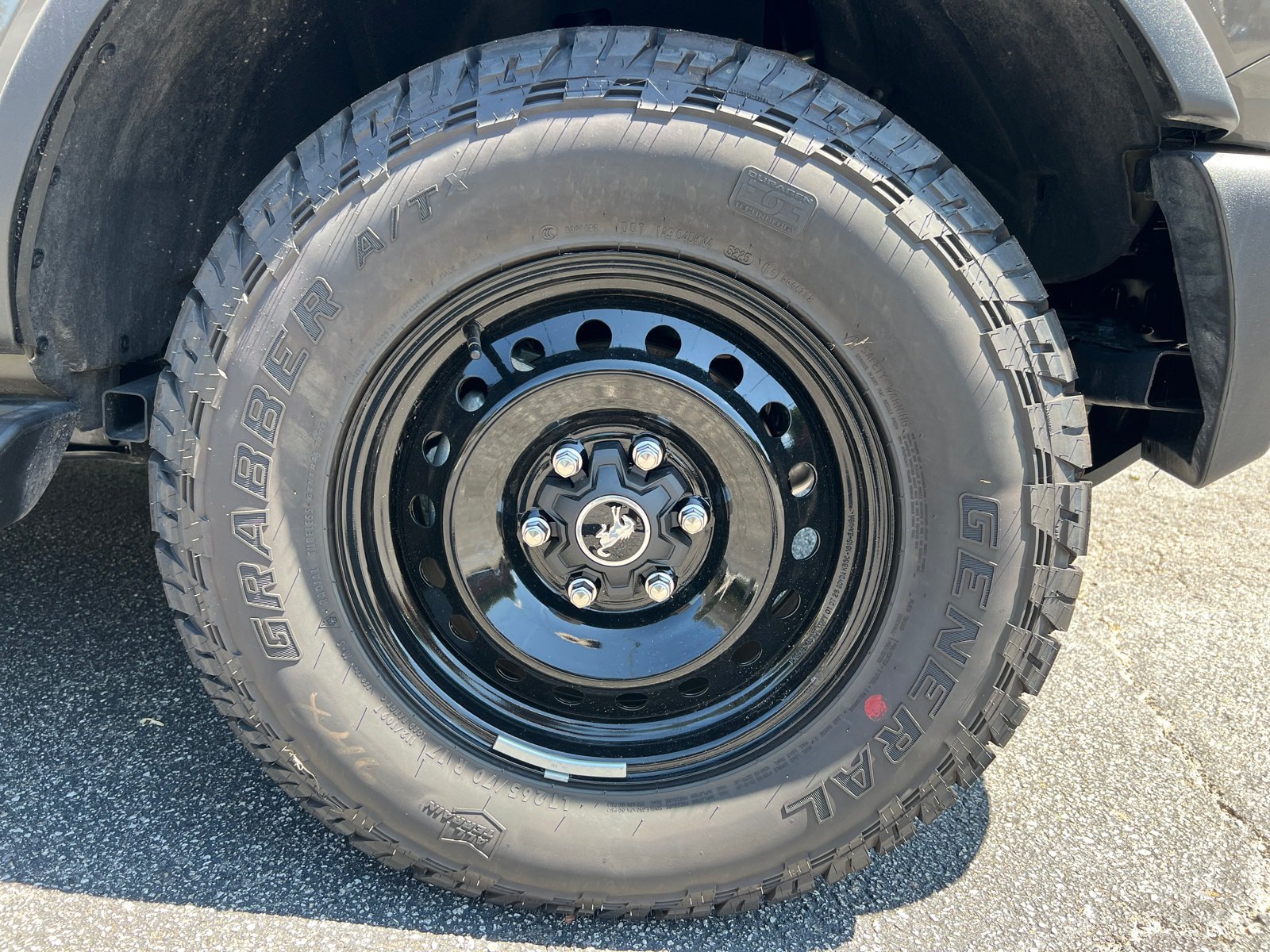 New 2026 Ford Bronco Outer Banks AWD/4WD image 12