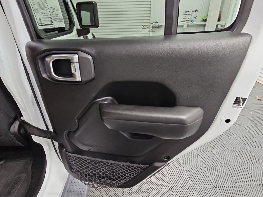 Used 2019 Jeep Wrangler Unlimited Sport S AWD/4WD image 33