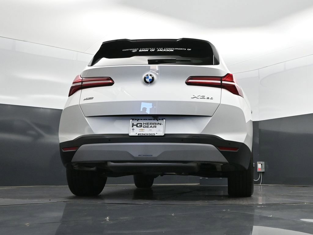Certified 2025 BMW X3 xDrive30i w/ Premium Package image 41