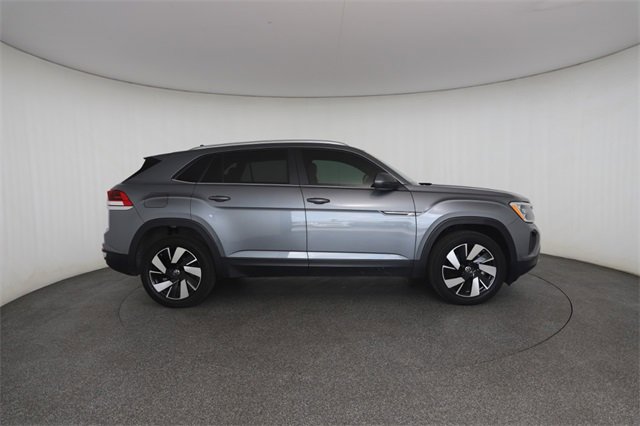 Used 2024 Volkswagen Atlas Cross Sport SE image 23