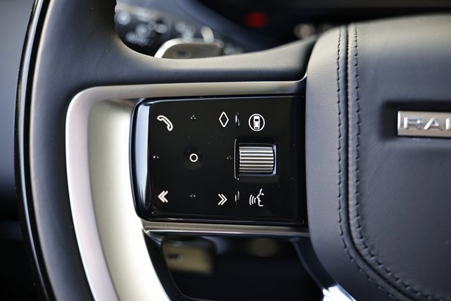 New 2025 Land Rover Range Rover Long Wheelbase SE image 42