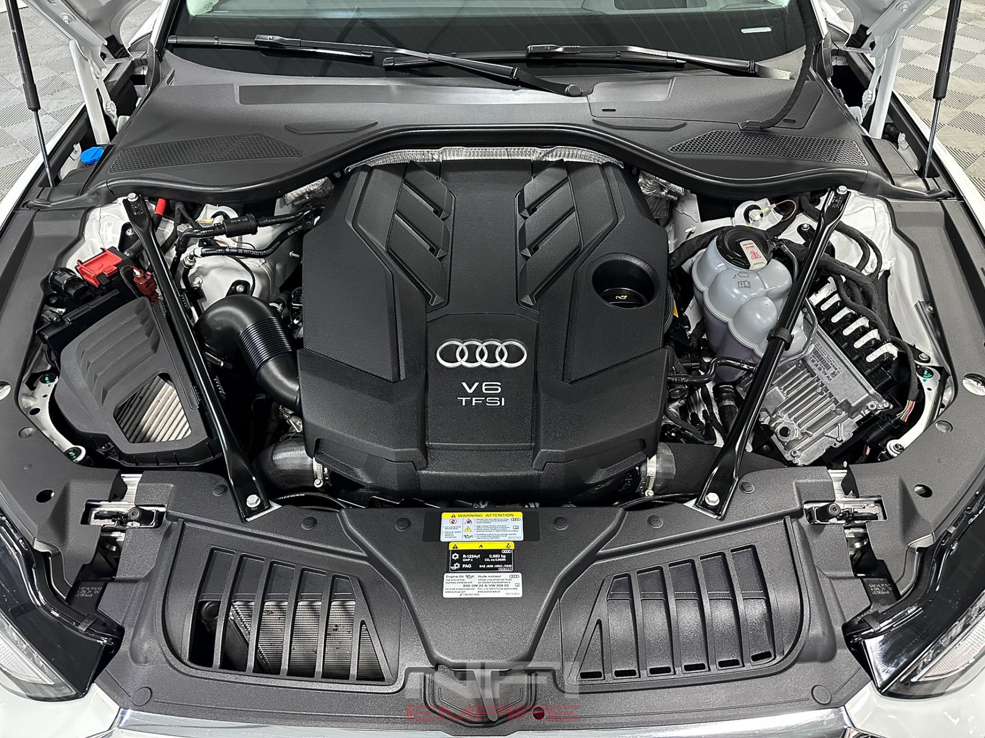 Used 2024 Audi A8 L 3.0T image 53