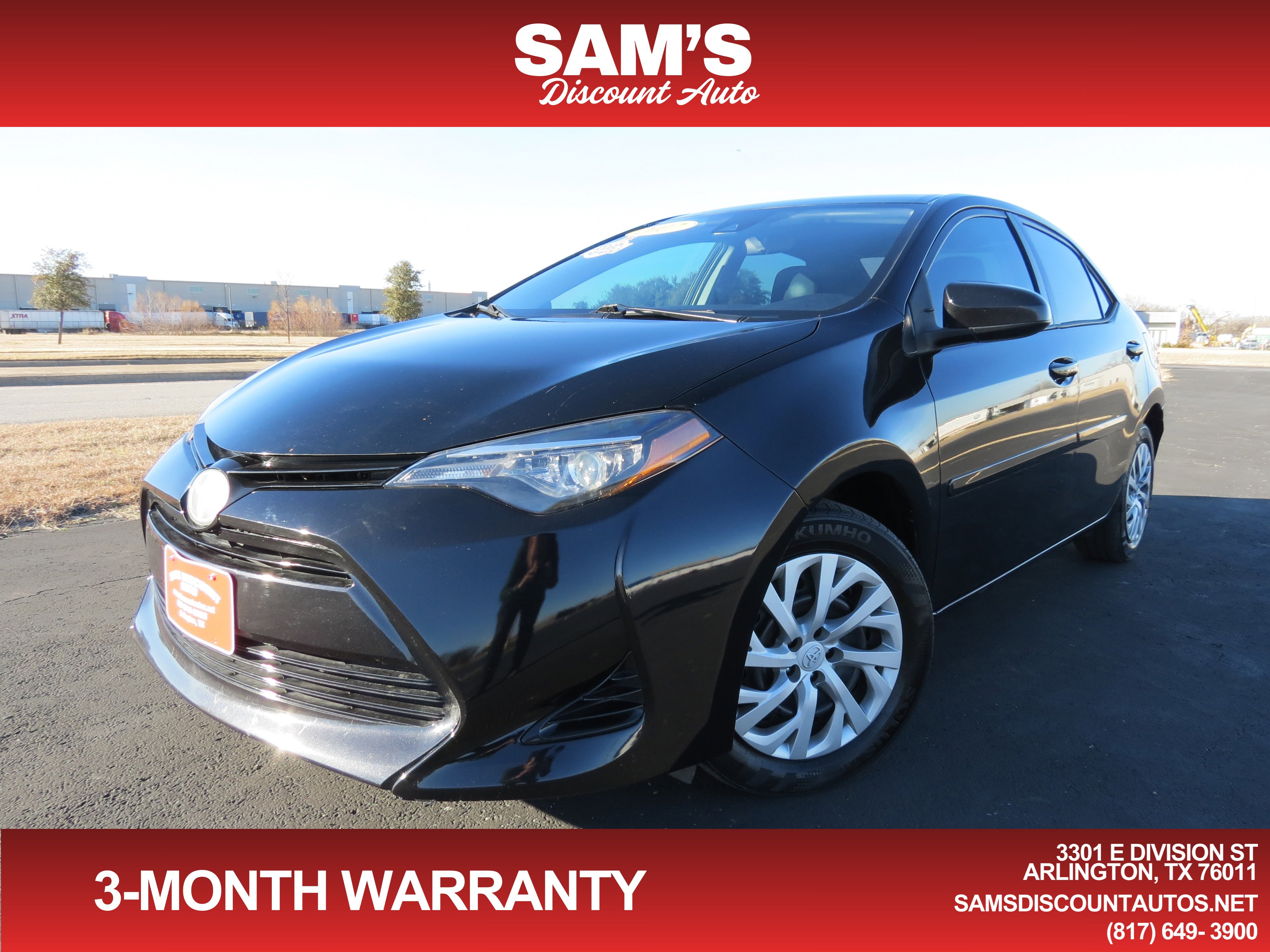 Used 2017 Toyota Corolla LE FWD image 1