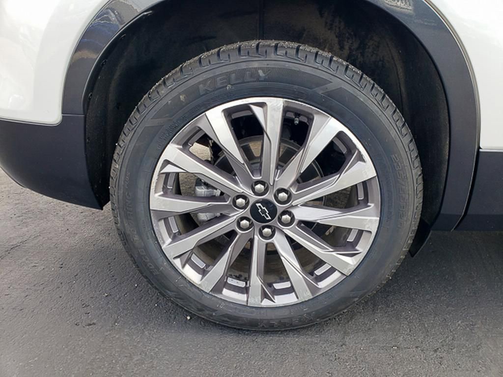 Used 2023 Chevrolet Blazer Premier w/ Enhanced Convenience Package image 32