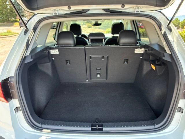 Used 2023 Volkswagen Taos SEL AWD/4WD image 8